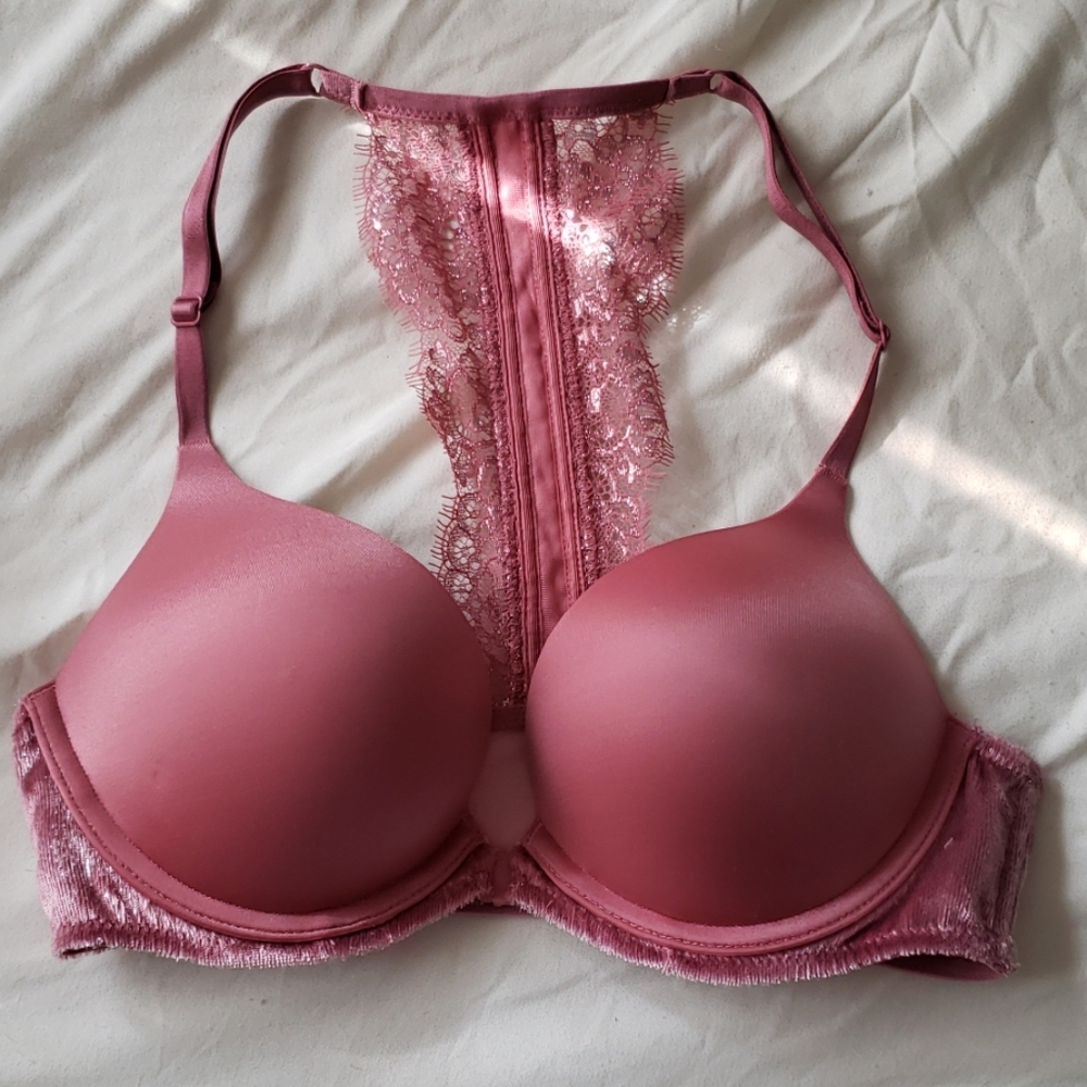 Womens Victoria Secret Bra 32b